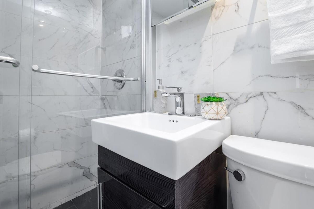 Apartamento 69-5c Festive Comfort Brand New 1br Lower East Side Christmas Ready *